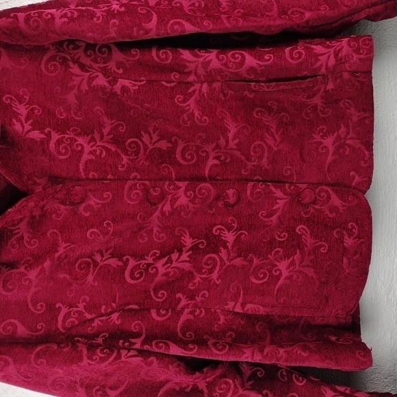 Croft & Barrow Deep Red Embroidered Tapestry Collared Button Front Jacket - Picture 4 of 16